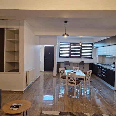 Danube Apartment เบรยลา ภายนอก รูปภาพ