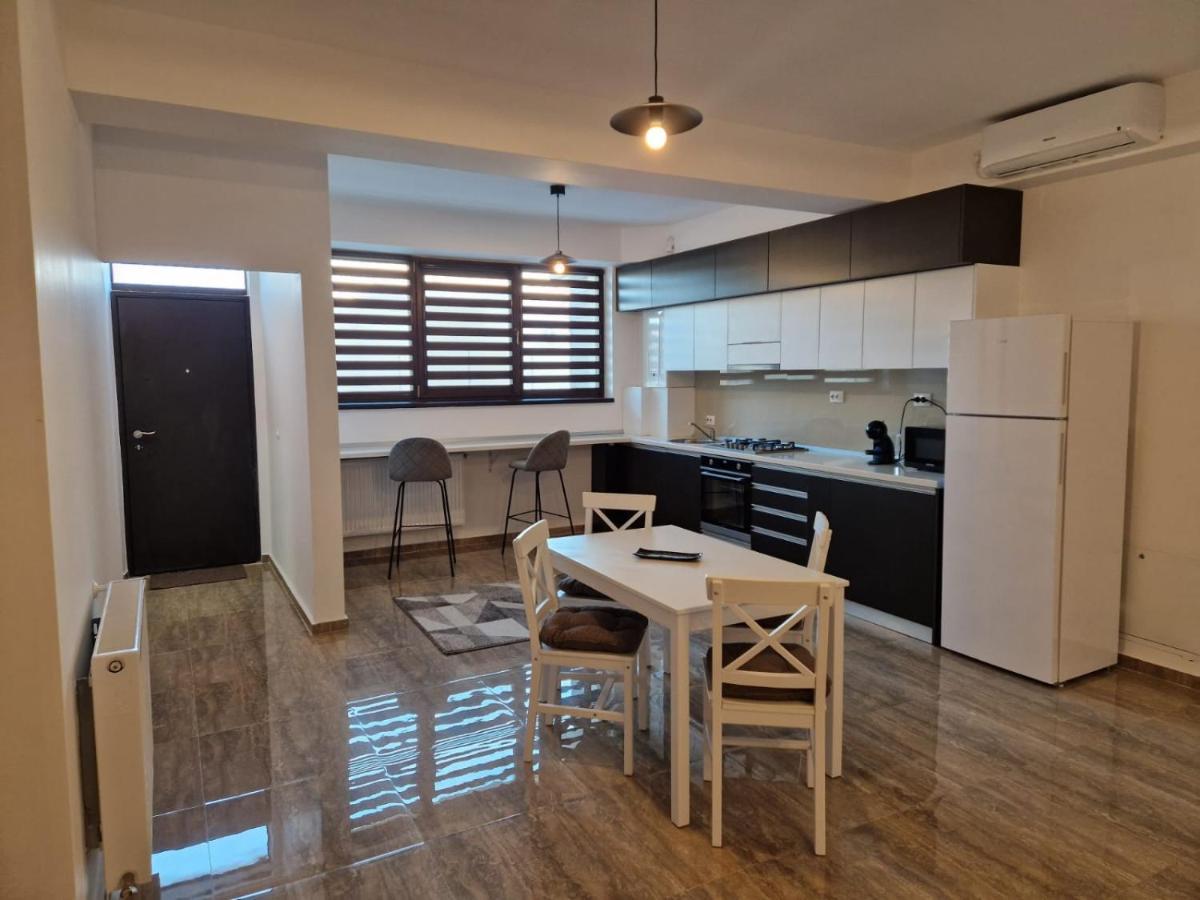 Danube Apartment เบรยลา ภายนอก รูปภาพ